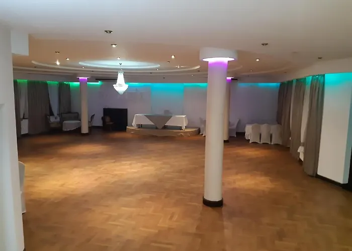 Fantazja - Restauracja I Zajazd *